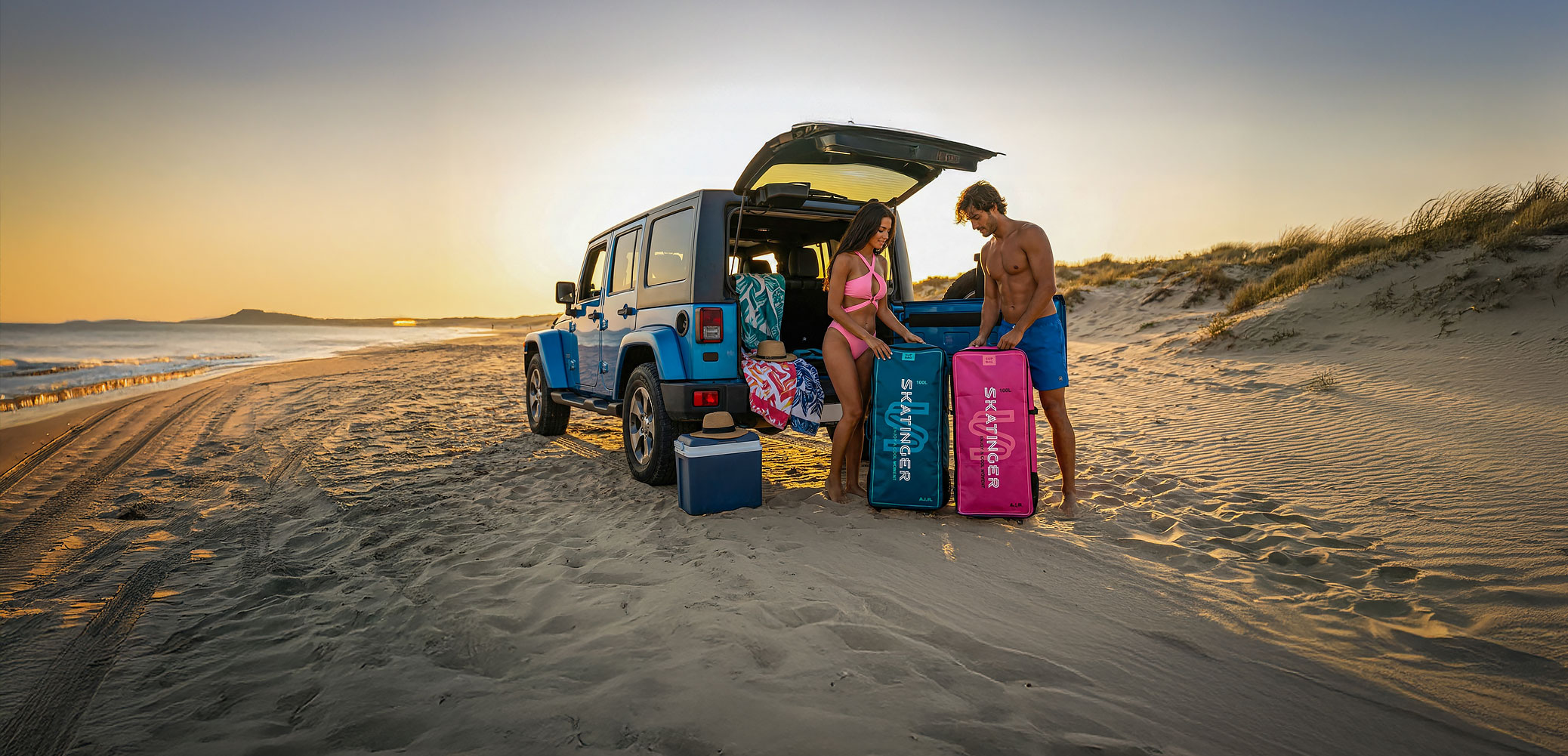 Taschen und Rucksäcke von SKATINGER für den Transport von SUP-Boards, Ausrüstung und Wassersportzubehör