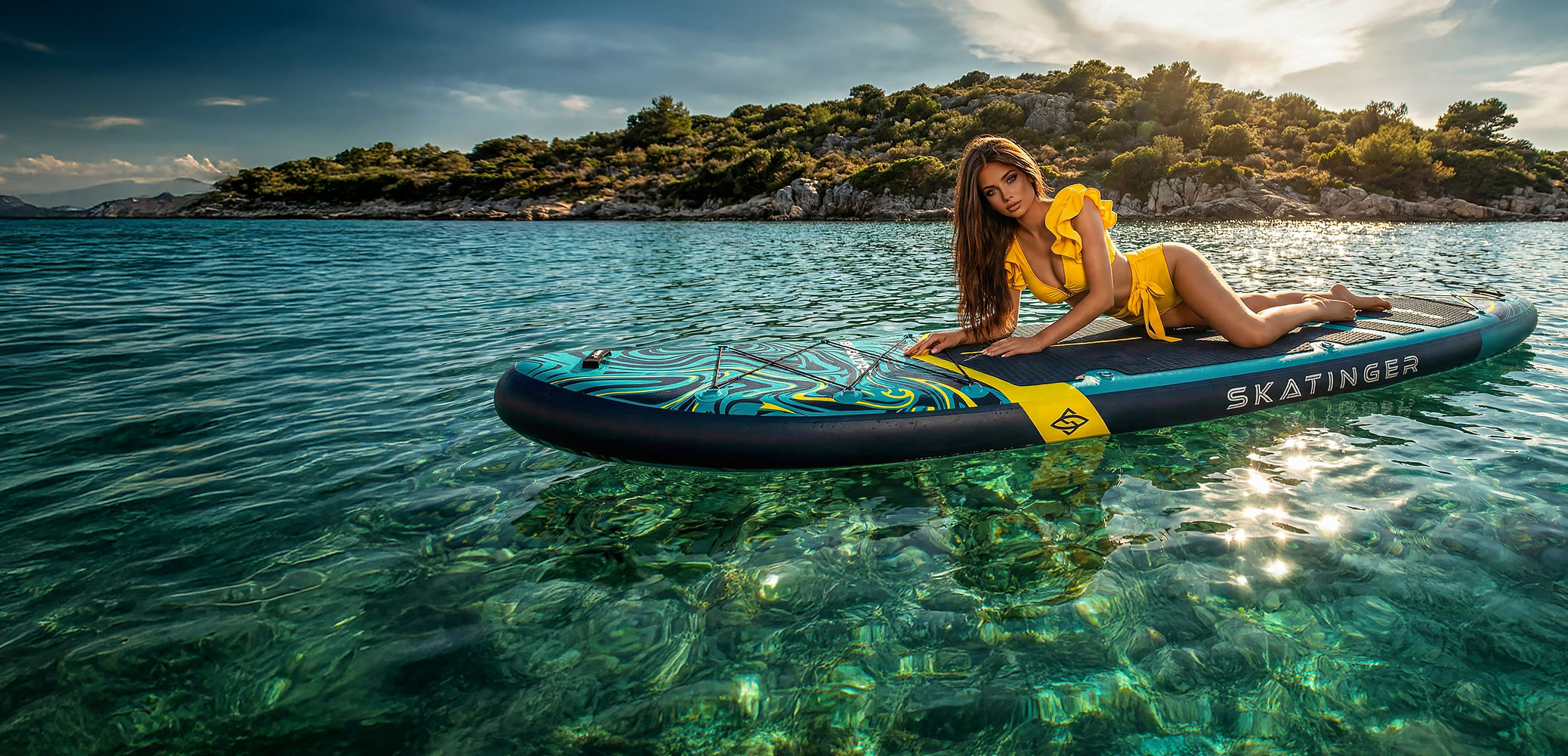 Aufblasbare Allround-SUP-Boards von SKATINGER für Anfänger, Familien und Freizeitpaddler